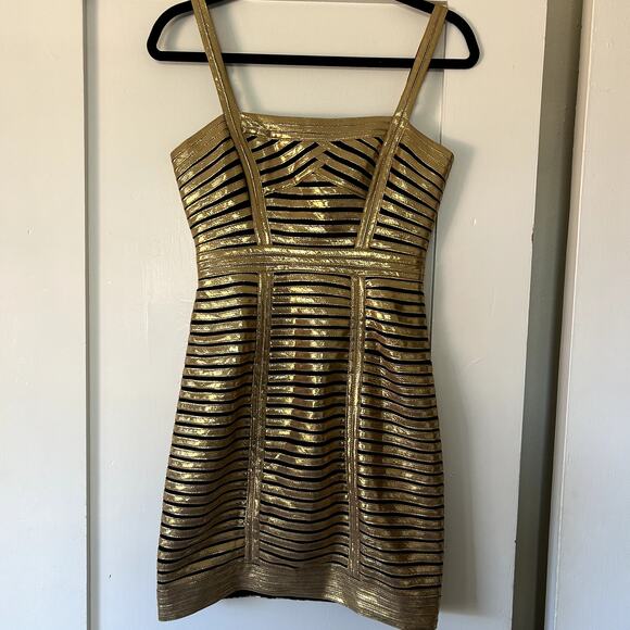 BCBG Max Azria Dresses & Skirts - BCBG Max Azria glamerous gold mini party glam statement dress